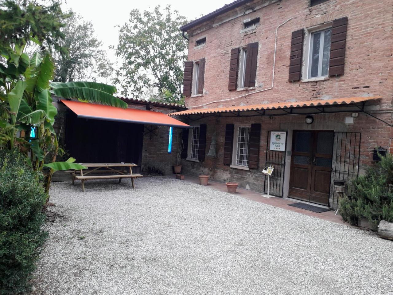 Rolo Agriturismo Dosso Al Porto 빌라 외부 사진